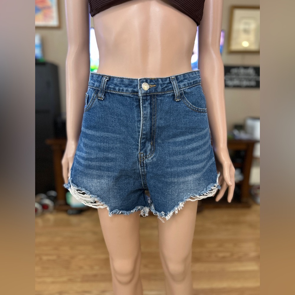 SHEIN Frayed Hem High-Rise Denim Shorts - Blue size L